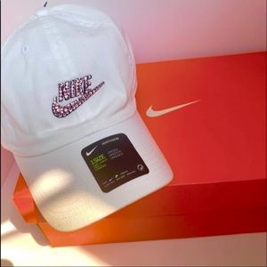 Nike BLING Heritage86 Hat